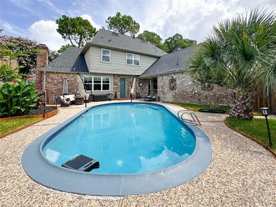 15735 Fleetwood Oaks Dr
