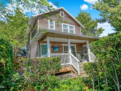 265 Bunchberry Way