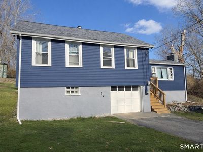 Property at 226 Pumpkin Hill Road, Groton, CT