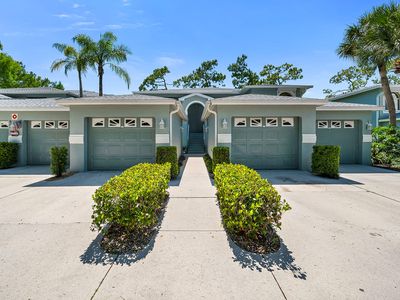 925 New Waterford Dr APT 104