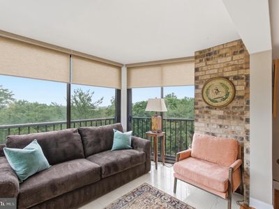 5903 Mount Eagle Dr APT 608