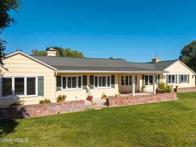 1749 Calzada Ave
