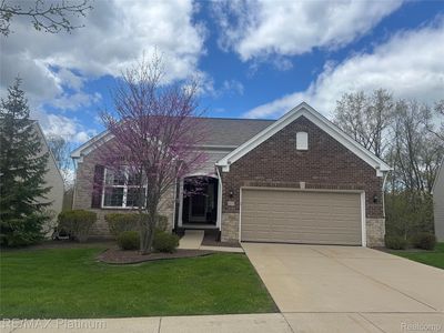 577 Acadia Ct