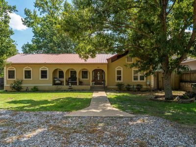 388 Joy Dr