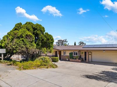 777 Hacienda Dr