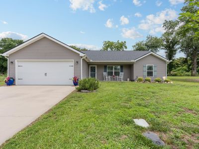 Property at 7607 S Old Laurens Rd, Gray Court, SC