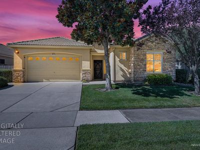 9016 Fallsmont Dr