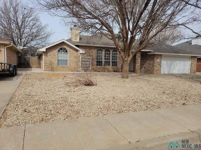 1204 Rosewood Dr