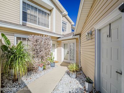 452 Prestwick Ct