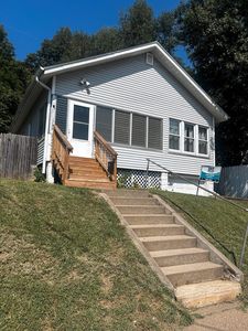 1713 Hershey Ave