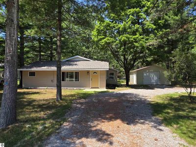 Property at 1137 Wintergreen St, East Tawas, MI