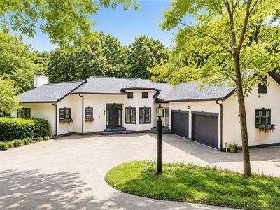 890 Pine Grove Pointe Dr