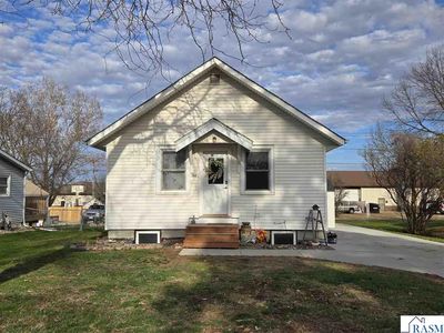 361 S Montgomery Ave