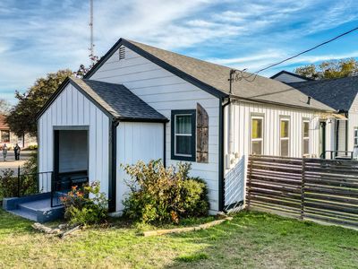 405 S Bowie Dr