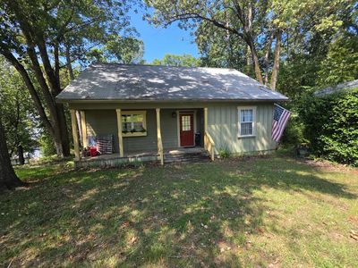 142 Lakeview Dr