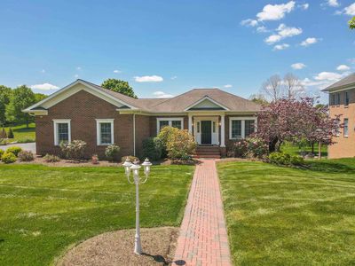 2111 Birch Leaf Ln
