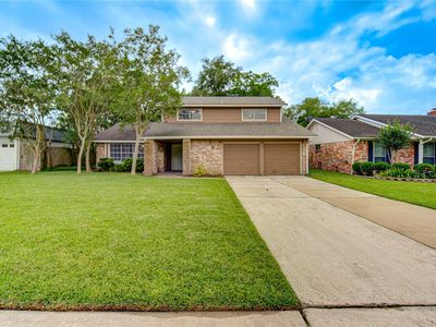 12103 Alston Dr
