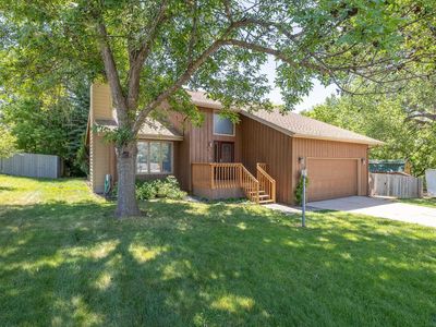 3011 Country Club Ct