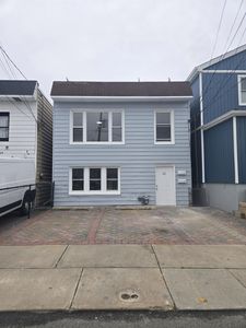 82 Grant St