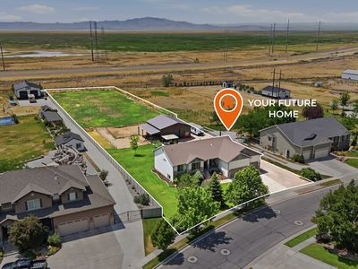 1672 Equestrian Park Way
