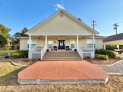 210 Cove Ln