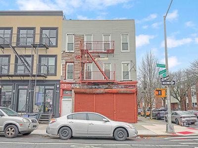 700 Evergreen Ave