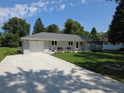 Property at 987 Elliott Dr, Lewiston, NY