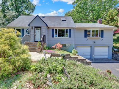100 Elwood Road