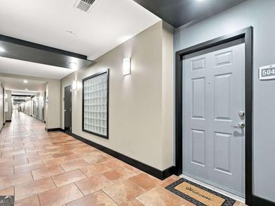 390 17th St NW Unit 5042