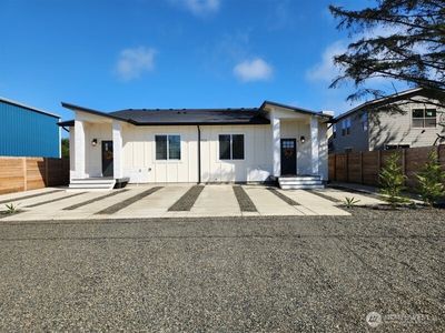 934 Pt Brown Avenue SE #A & B