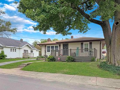 250 W Avery St