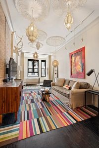 23 Waverly Pl APT 4G