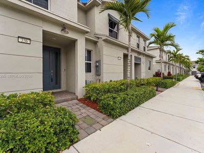 336 NW 8th Ct