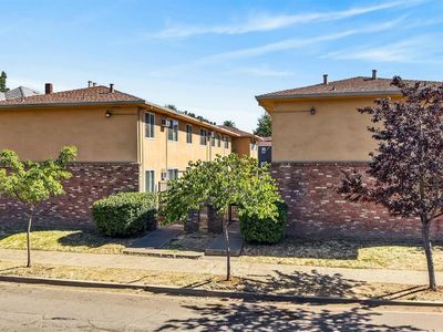3322 Y St