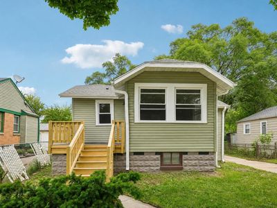 4758 N 49th STREET