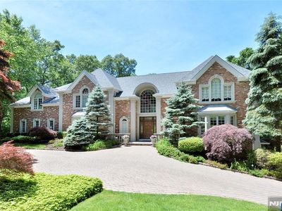 4 Baldwin Rd