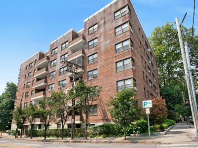 180 E Hartsdale Avenue #1F