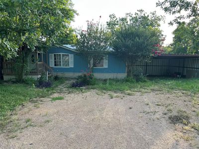 Property at 709 N 5th St, Jarrell, TX