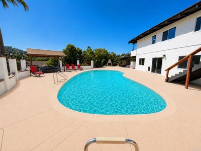 4816 Redondo Dr