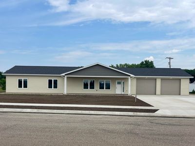 202 3rd Ave W