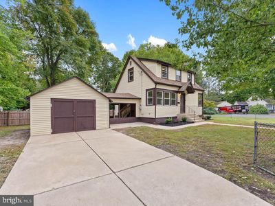 30 Oak Ln