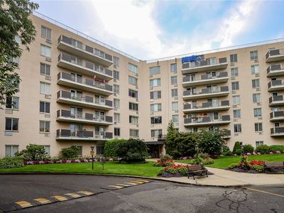 135 Post Avenue UNIT 6G