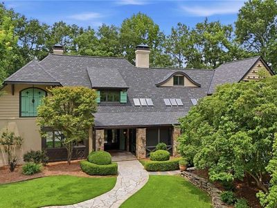 2401 Spalding Dr