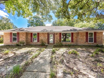 1224 Rue Desiree