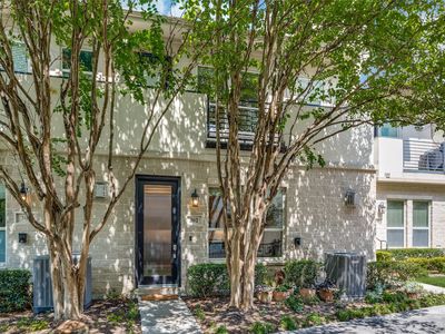 7333 Valley View Ln #302