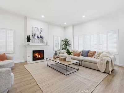 1530 Steinhart Ave