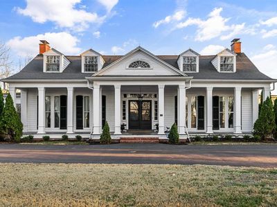 717 Pleasant Valley Rd