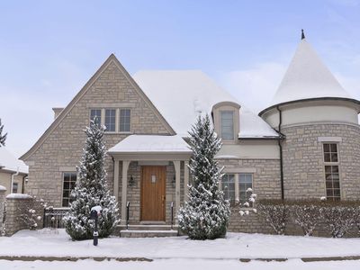 3414 Loire Ln