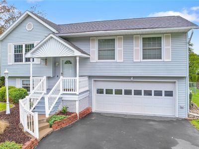 12 Dogwood Ln
