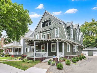 36 Spruceland Ave